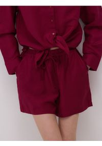 Reserved - Szorty z lnem - bordowy. Kolor: czerwony. Materiał: len #1