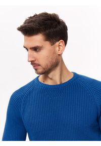 TOP SECRET - Sweter z grubej przędzy. Okazja: na co dzień. Kolor: niebieski. Materiał: dzianina. Sezon: wiosna, lato. Styl: casual #7