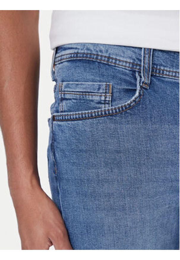 Mustang Jeansy Oregon 1016799 Niebieski Slim Fit. Kolor: niebieski