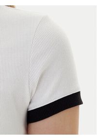 Tommy Jeans T-Shirt Badge DW0DW22575 Écru Slim Fit. Materiał: bawełna #4