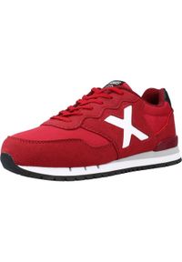 Tenisówki Munich Model Dash Kid 106 Kolor Czerwony. Kolor: czerwony, fioletowy, wielokolorowy. Materiał: syntetyk, tkanina. Sport: turystyka piesza