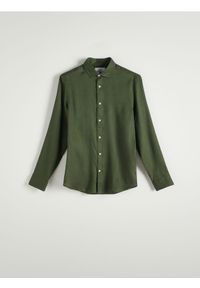 Reserved - Koszula regular z lnem - zielony. Kolor: zielony. Materiał: len