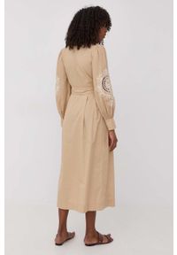 TwinSet - Twinset sukienka bawełniana kolor beżowy midi rozkloszowana. Kolor: beżowy. Materiał: bawełna. Wzór: aplikacja. Typ sukienki: rozkloszowane. Długość: midi