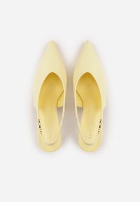 Born2be - Żółte Szpilki VICES z Odkrytą Piętą i Wycięciem w Kształcie Litery V Natinawe. Okazja: na ślub cywilny, na wesele. Zapięcie: bez zapięcia. Kolor: żółty. Materiał: jeans. Obcas: na szpilce. Styl: elegancki, wizytowy #2