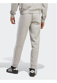 Adidas - adidas Spodnie dresowe Adicolor Classics 3-Stripes Joggers IA4795 Szary Fitted Fit. Kolor: szary. Materiał: dresówka, bawełna #3