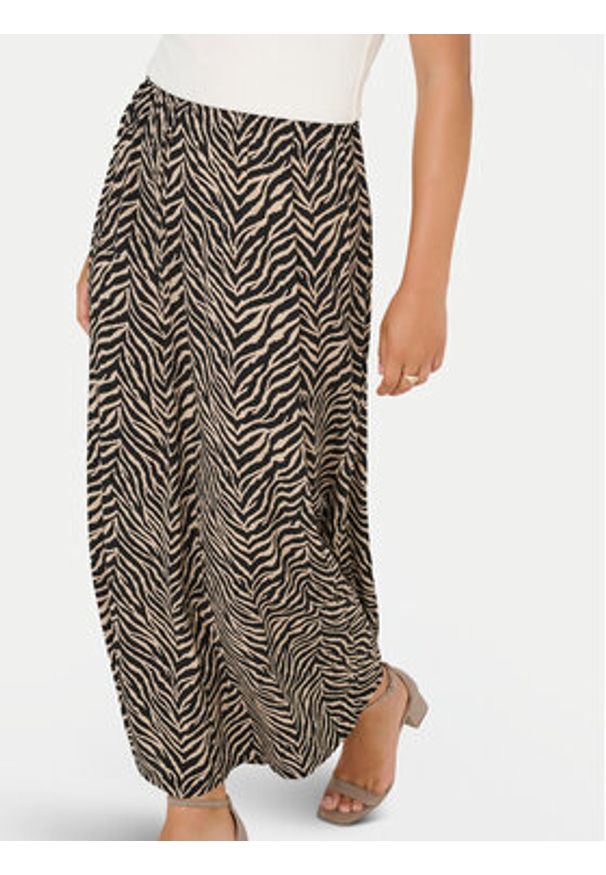 only - ONLY Spódnica maxi Nova 15357477 Czarny Regular Fit. Kolor: czarny. Materiał: wiskoza