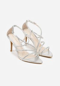 Renee - Srebrne Sandały na Szpilce z Cyrkoniowymi Paskami Evirane. Zapięcie: pasek. Kolor: srebrny. Materiał: jeans. Wzór: aplikacja. Sezon: lato. Obcas: na szpilce. Styl: klasyczny, elegancki #6