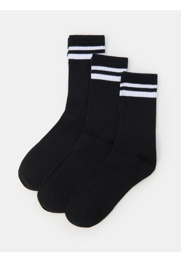 Sinsay - Prązkowane skarpetki 3 pack - czarny. Kolor: czarny