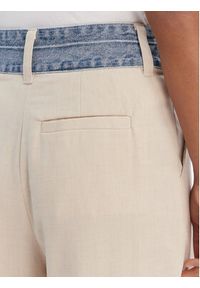 Desigual Spodnie materiałowe 26SWPW28 Beżowy Regular Fit. Kolor: beżowy. Materiał: wiskoza, syntetyk #3