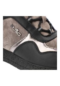 Sneakersy damskie Filippo, skórzane na płaskiej podeszwie sznurowane z okrągłym noskiem, taupe-czarne, DP7406-TP-BK. Okazja: na spacer, na co dzień. Nosek buta: okrągły. Kolor: czarny. Materiał: skóra. Obcas: na płaskiej podeszwie. Sport: turystyka piesza #4