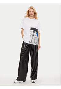 Karl Lagerfeld Jeans T-Shirt 246J1706 Biały Relaxed Fit. Kolor: biały. Materiał: bawełna #4