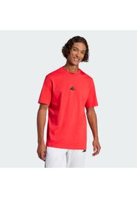 Adidas - Koszulka Essentials Small Logo Single Jersey. Kolor: czerwony, wielokolorowy, czarny. Materiał: jersey