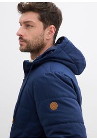 bonprix - Pikowana bomberka ocieplana. Typ kołnierza: kaptur. Kolor: niebieski #2