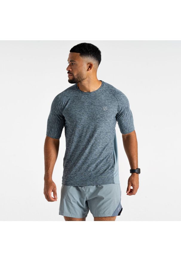 DARE 2B - Męska koszulka Power Up. Kolor: szary, fioletowy, wielokolorowy. Sport: turystyka piesza