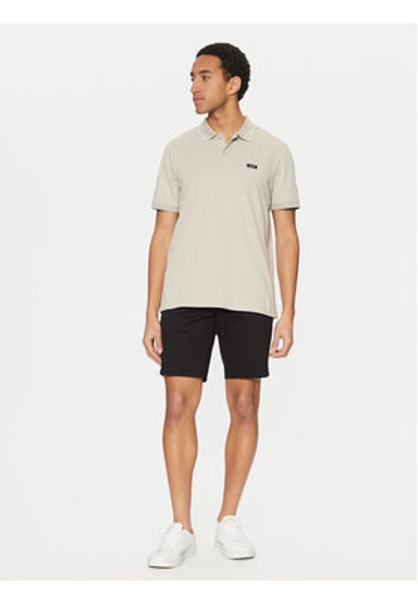 Calvin Klein Polo K10K114141 Beżowy Regular Fit. Typ kołnierza: polo. Kolor: beżowy. Materiał: bawełna