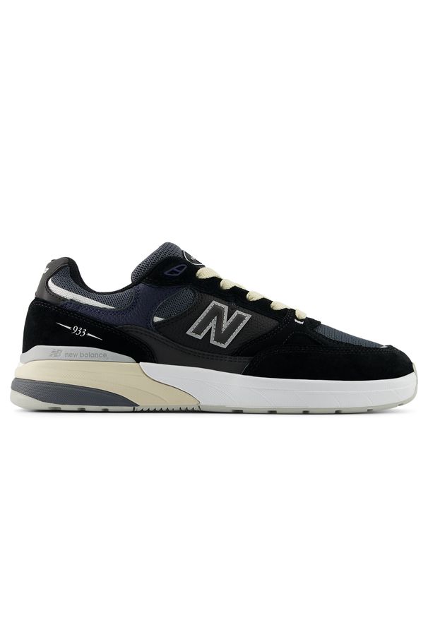 Buty męskie New Balance Numeric UN933BNT – czarne. Kolor: czarny. Materiał: guma, zamsz. Szerokość cholewki: normalna. Sport: skateboard