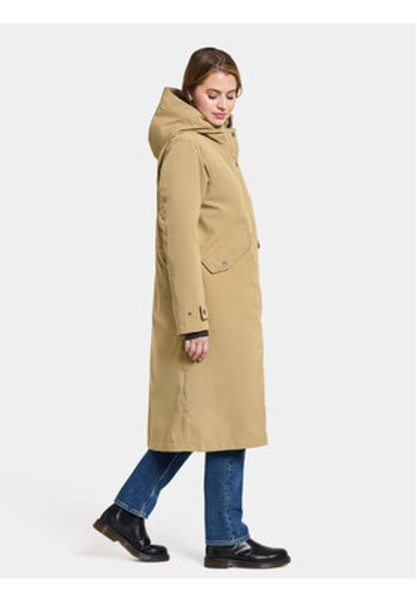 Didriksons Parka Mia Wns Parka L 504828 Beżowy Regular Fit. Kolor: beżowy. Materiał: syntetyk