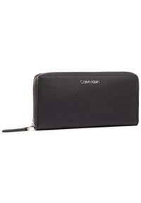 Duży Portfel Damski Calvin Klein. Kolor: czarny