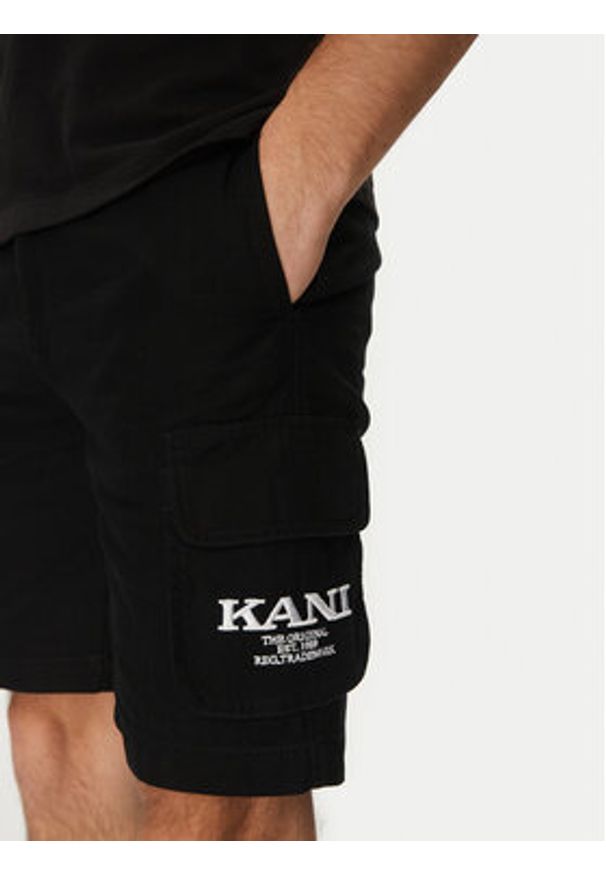 Karl Kani Szorty materiałowe Retro Washed 6012261 Czarny Regular Fit. Kolor: czarny. Materiał: bawełna. Styl: retro