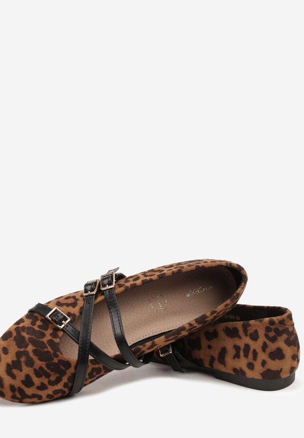 Renee - Panterkowe Balerinki Vices Mary Jane z Wkładką ze Skóry Naturalnej Rilomia. Okazja: na co dzień. Zapięcie: pasek. Materiał: skóra. Styl: casual, elegancki