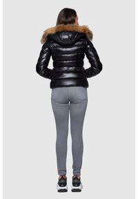 Hetrego - HETREGO Czarna damska puchowa kurtka Holly z odczepianym kapturem, Rozmiar 40 EU - 44 IT. Kolor: czarny. Materiał: puch #3