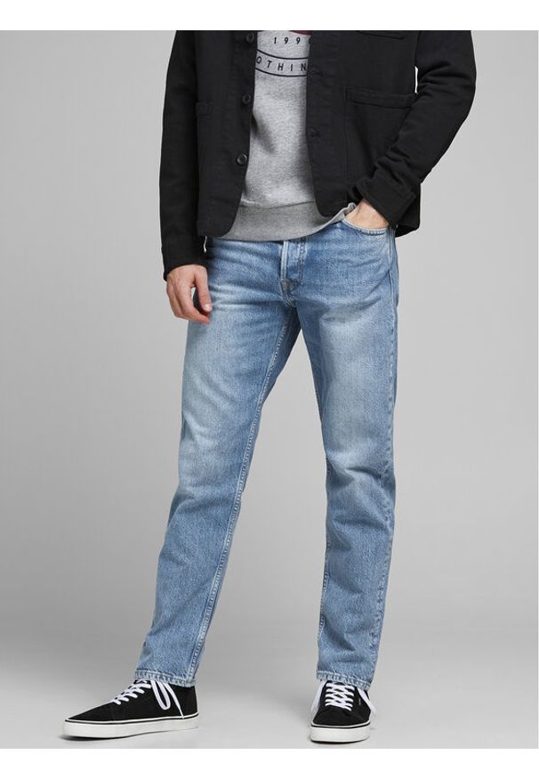 Jack & Jones - Jack&Jones Jeansy Chris 12193398 Niebieski Relaxed Fit. Kolor: niebieski