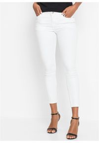 bonprix - Spodnie ze stretchem 7/8. Kolor: biały. Sezon: lato