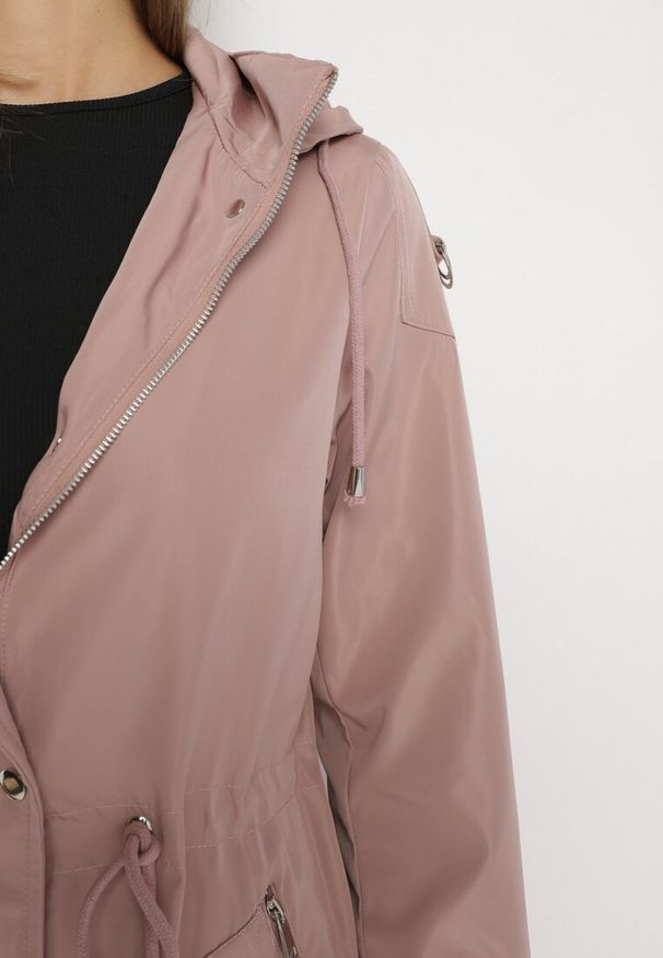 Born2be - Różowa Kurtka Parka z Odpinanym Kapturem i Troczkami w Talii Fesslora. Okazja: na spacer, na co dzień. Kolor: różowy. Materiał: wełna, jeans. Długość: długie. Styl: elegancki, casual