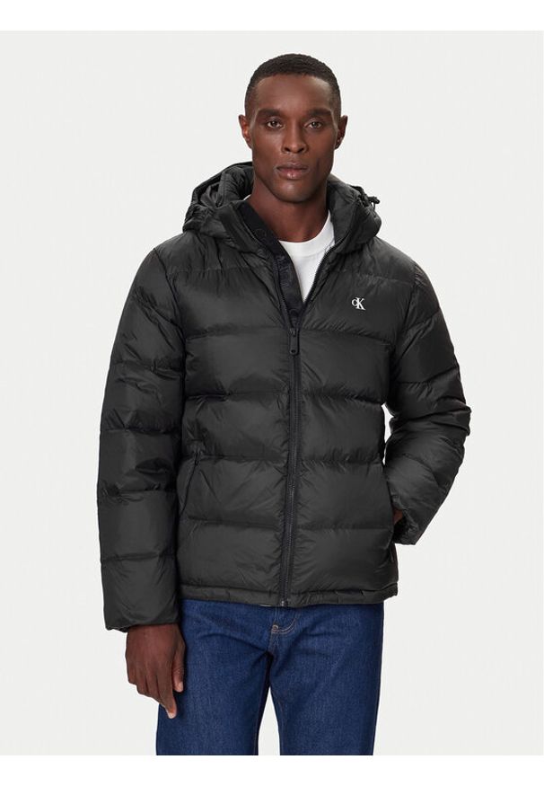 Calvin Klein Jeans Kurtka puchowa LV04RC518G Czarny Regular Fit. Kolor: czarny. Materiał: syntetyk