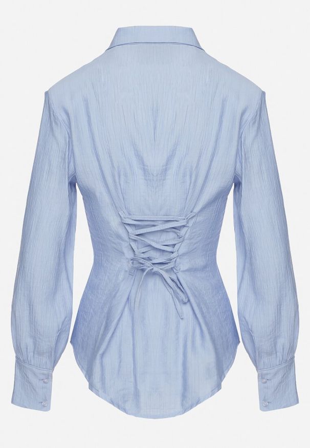 Born2be - Niebieska Koszula z Usztywnionymi Ramionami Ozdobiona Sznurkiem Meroriela. Okazja: na co dzień. Kolor: niebieski. Materiał: jeans. Długość rękawa: długi rękaw. Długość: długie. Wzór: aplikacja. Styl: casual, elegancki