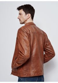 Ochnik - Brązowa skórzana kurtka męska. Kolor: brązowy. Materiał: skóra #2