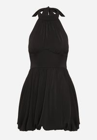 Born2be - Czarna Sukienka o Bufiastym Kroju z Wiązaniem i Dekoltem Halter Alandoria. Typ kołnierza: dekolt halter. Kolor: czarny. Materiał: tkanina. Sezon: lato. Styl: klasyczny #4