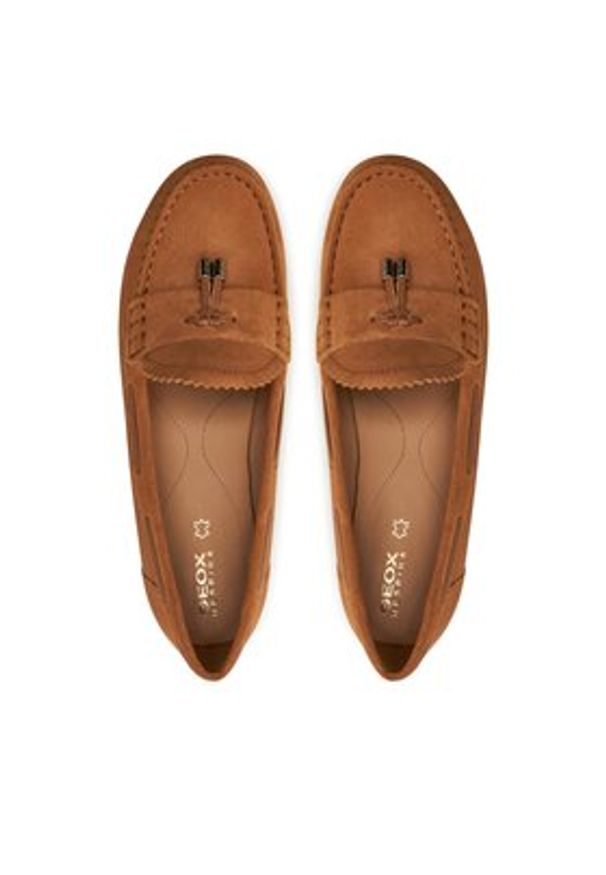 Geox Mokasyny D Vega Moc D35DNA 00022 C6001 Brązowy. Kolor: brązowy. Materiał: zamsz, skóra
