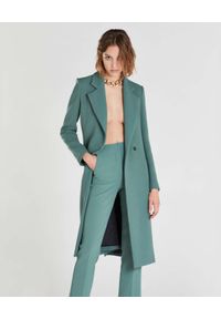 Patrizia Pepe - PATRIZIA PEPE - Zielony płaszcz Essential z pasem. Kolor: zielony. Długość rękawa: długi rękaw. Długość: długie. Wzór: haft #3