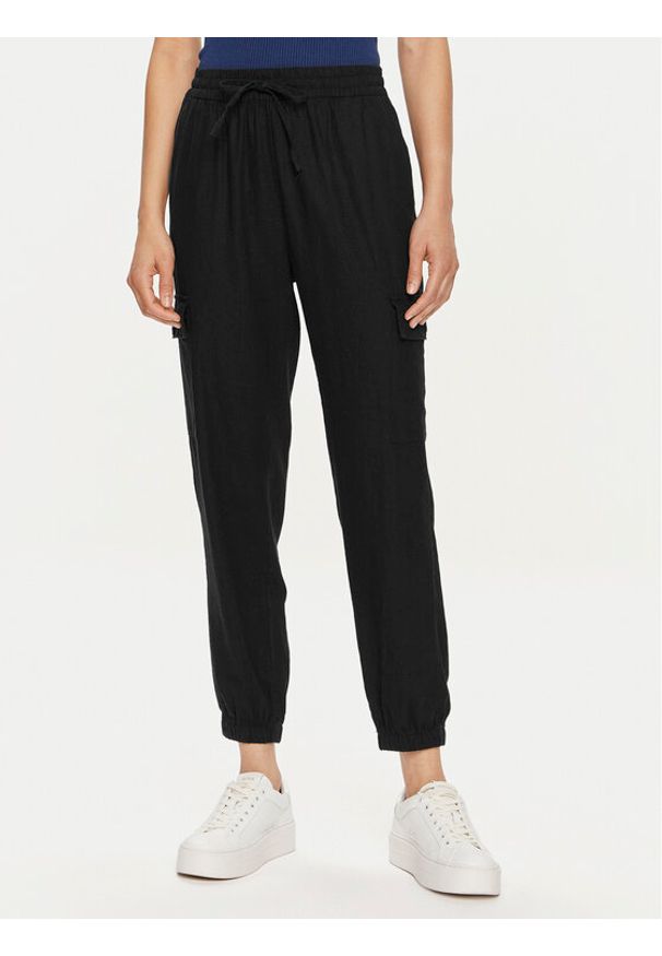 only - ONLY Spodnie dresowe Caro 15310987 Czarny Cargo Fit. Kolor: czarny. Materiał: wiskoza, len