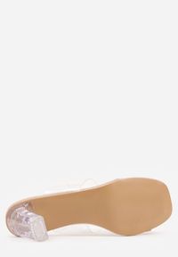 Renee - Beżowe Klapki z Ozdobą na Duży Palec z Transparentnymi Elementami Wylinney. Kolor: beżowy. Materiał: jeans. Wzór: aplikacja. Sezon: lato. Styl: elegancki #5