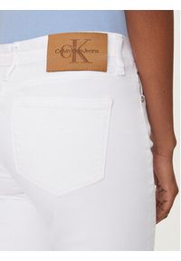 Calvin Klein Jeans Jeansy J20J225120 Biały Skinny Fit. Kolor: biały