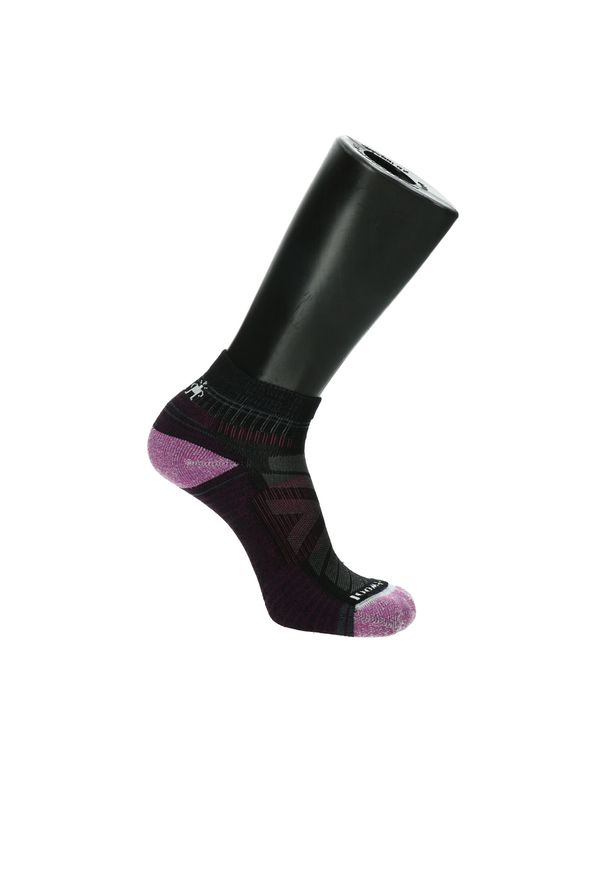 Skarpety turystyczne damskie Smartwool Hike. Kolor: fioletowy, wielokolorowy, czarny, czerwony. Materiał: wełna. Sport: turystyka piesza