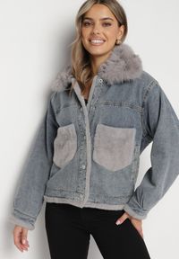 Born2be - Niebieska Kurtka Daeigina. Okazja: na co dzień. Kolor: niebieski. Materiał: futro, jeans, materiał. Długość rękawa: długi rękaw. Długość: długie. Styl: casual #1