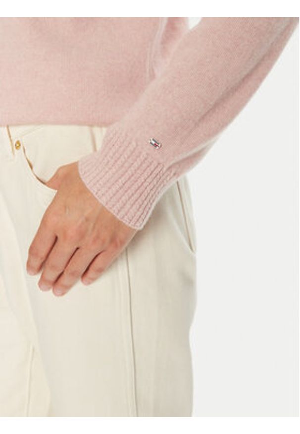 TOMMY HILFIGER - Tommy Hilfiger Sweter WW0WW43202 Różowy Regular Fit. Kolor: różowy. Materiał: kaszmir