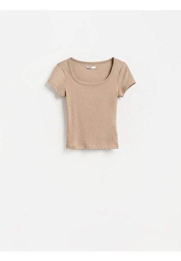 Reserved - T-shirt slim fit z modalem - brązowy. Kolor: brązowy. Materiał: dzianina