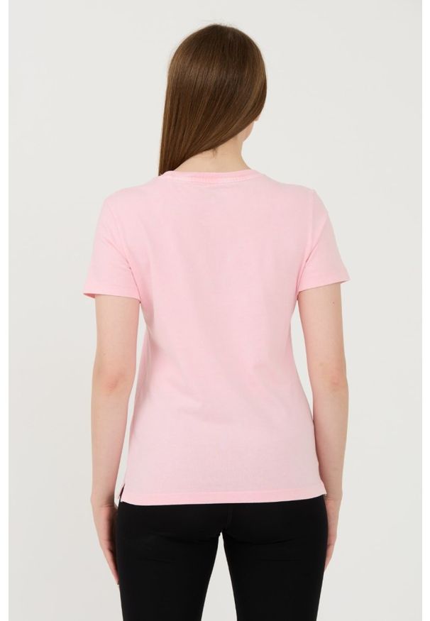 Guess - GUESS Różowy damski t-shirt bawełniany Stones&embro Tee, Rozmiar L. Kolor: różowy. Materiał: bawełna