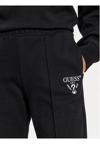Guess Spodnie dresowe V5RB13 KC3D2 Czarny Regular Fit. Kolor: czarny. Materiał: syntetyk, bawełna #3