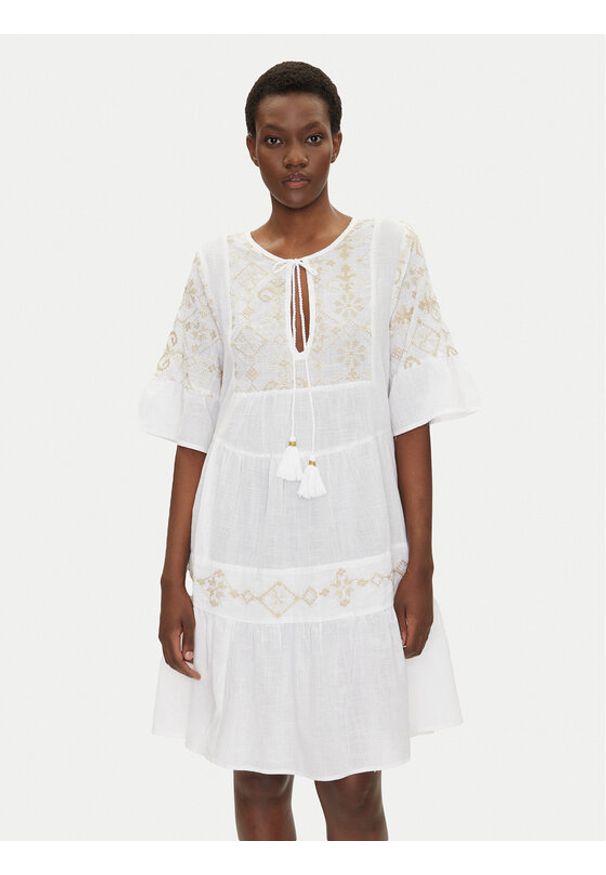 Iconique Sukienka letnia IC25-018 Biały Relaxed Fit. Kolor: biały. Materiał: bawełna. Sezon: lato
