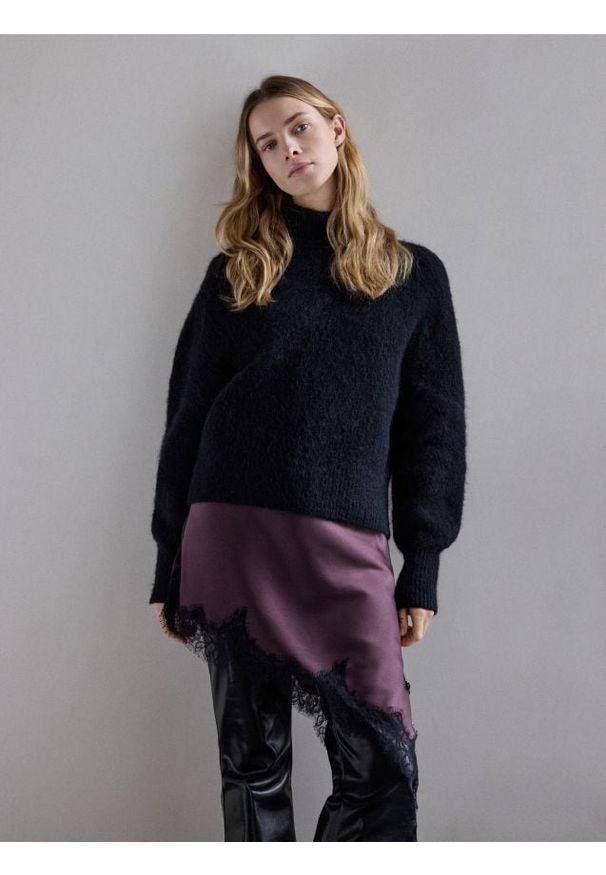 Reserved - Sweter z wełną z alpaki - czarny. Kolor: czarny. Materiał: wełna