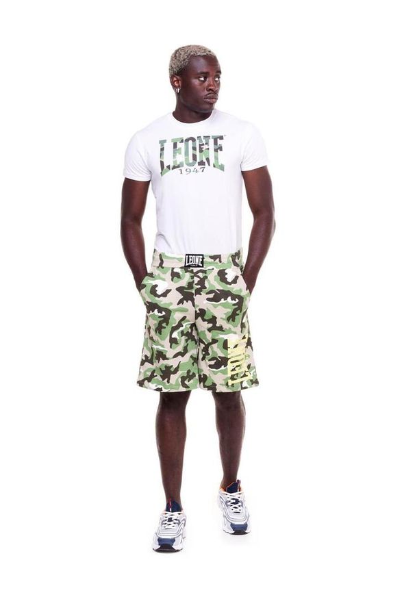 LEONE 1947 APPAREL - Męskie szorty w kolorze odważnym, w kolorze kamuflażu. Kolor: brązowy, zielony, wielokolorowy. Materiał: tkanina. Sport: fitness