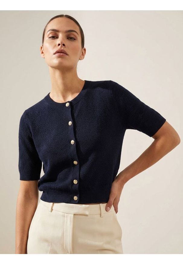 Sinsay - Kardigan z krótkim rękawem i ozdobnymi guzikami - granatowy. Kolor: niebieski. Długość rękawa: krótki rękaw. Długość: krótkie