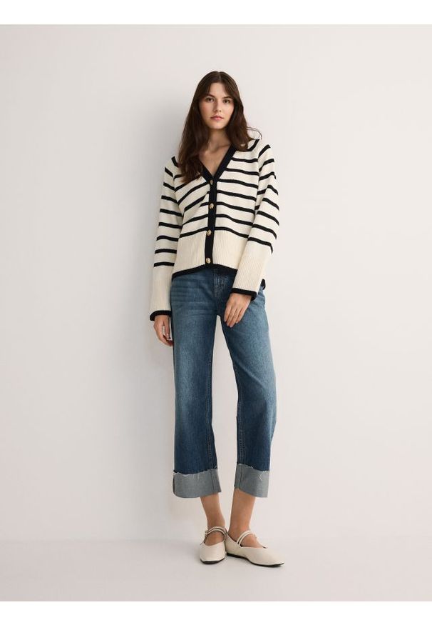 Reserved - Kardigan z ozdobnymi guzikami - wielobarwny. Materiał: bawełna, dzianina