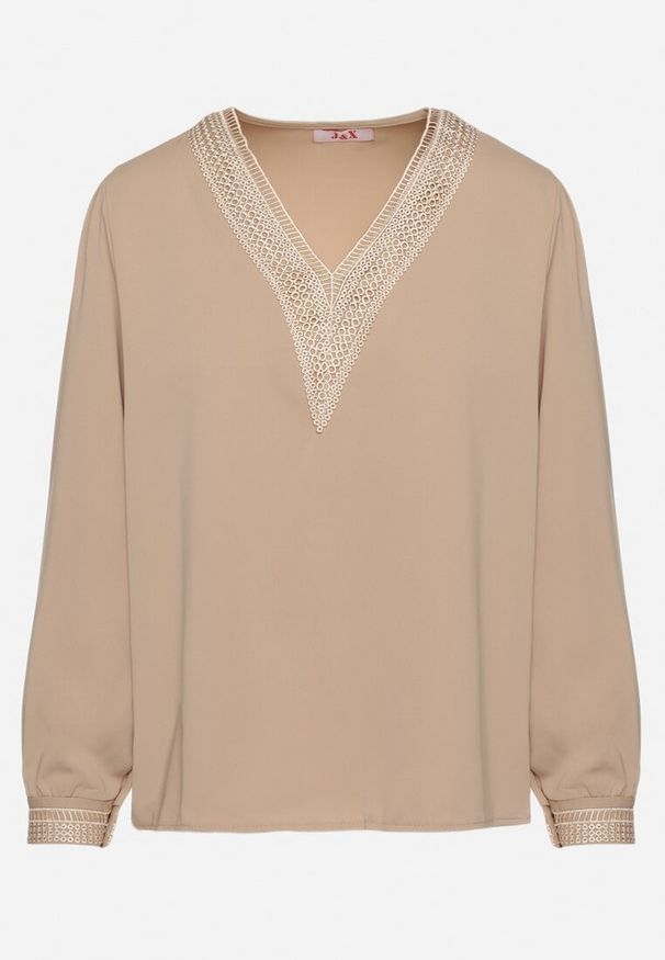 Born2be - Beżowa Bluzka w Rustykalnym Stylu z Koronką i Dekoltem w Serek Gonlira. Typ kołnierza: dekolt w serek. Kolor: beżowy. Materiał: koronka. Długość rękawa: długi rękaw. Długość: długie. Wzór: koronka. Styl: boho, elegancki