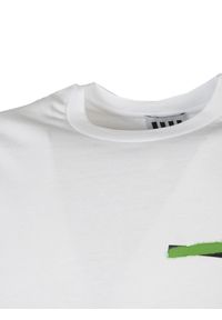 Les Hommes T-shirt "Urban Zone" | UHT204700P | Urban Zone | Mężczyzna | Biały, Zielony. Okazja: na co dzień. Kolor: zielony, biały, wielokolorowy. Materiał: bawełna. Wzór: nadruk. Styl: casual #2